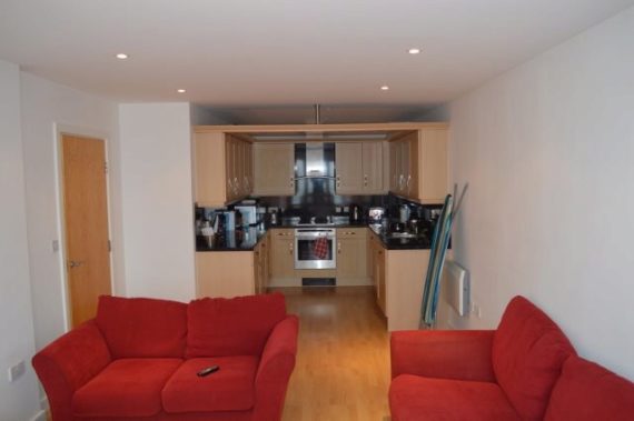 2 bedroom Detached t...